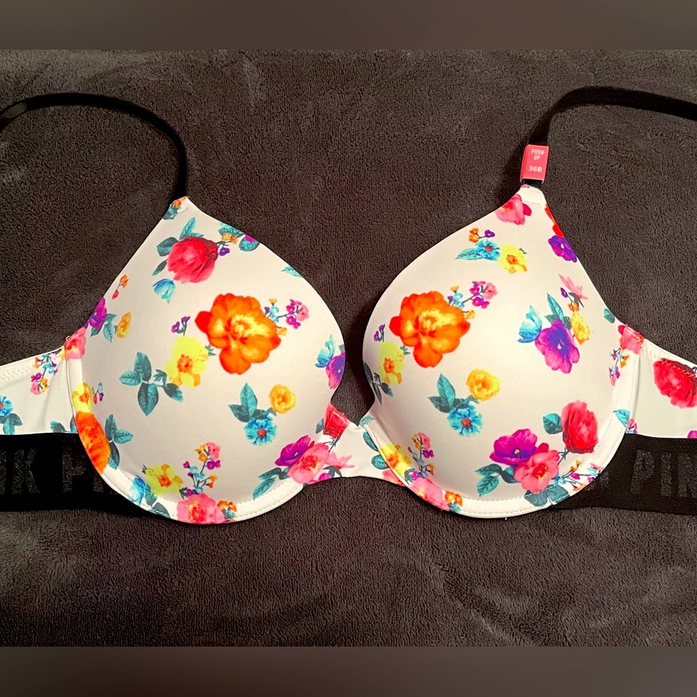 NWT Victoria’s Secret Pink Push-up Bra
